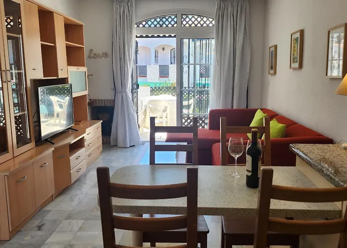 Апартаменты R1351 Verano Azul 31bis *